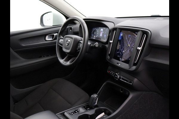 Volvo XC40 1.5 T2 AUTOMAAT + WEGKL. TREKHAAK | APPLE CARPLAY | CAMERA | DIGITALE COCKPIT | LED