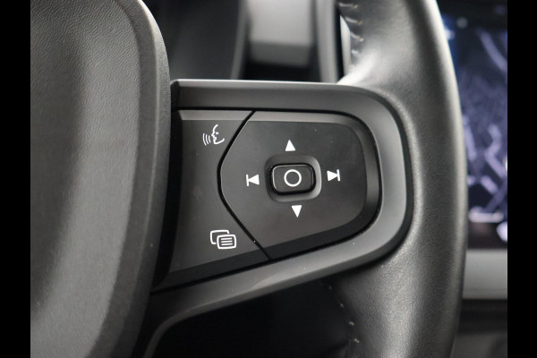 Volvo XC40 1.5 T2 AUTOMAAT + WEGKL. TREKHAAK | APPLE CARPLAY | CAMERA | DIGITALE COCKPIT | LED