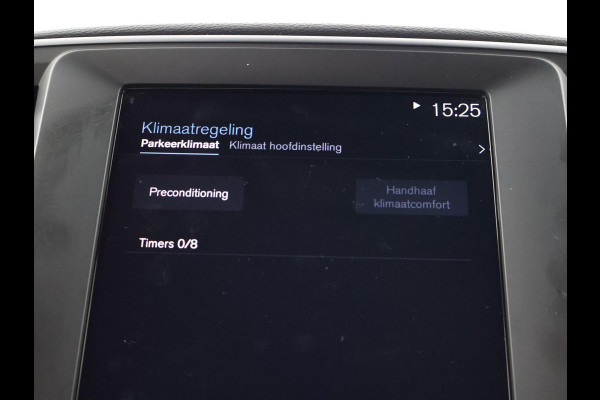 Volvo XC40 1.5 T2 AUTOMAAT + WEGKL. TREKHAAK | APPLE CARPLAY | CAMERA | DIGITALE COCKPIT | LED