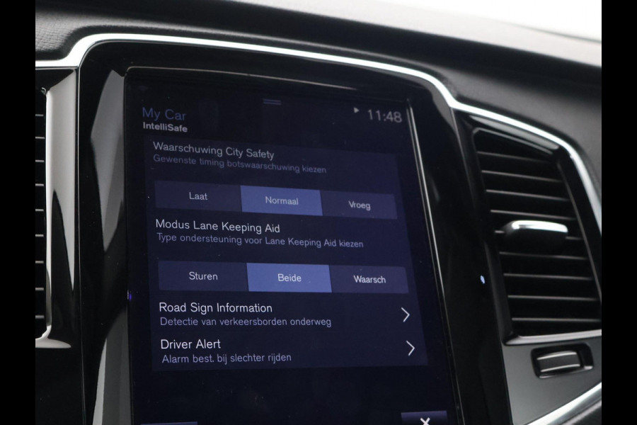 Volvo XC40 1.5 T2 AUTOMAAT + WEGKL. TREKHAAK | APPLE CARPLAY | CAMERA | DIGITALE COCKPIT | LED