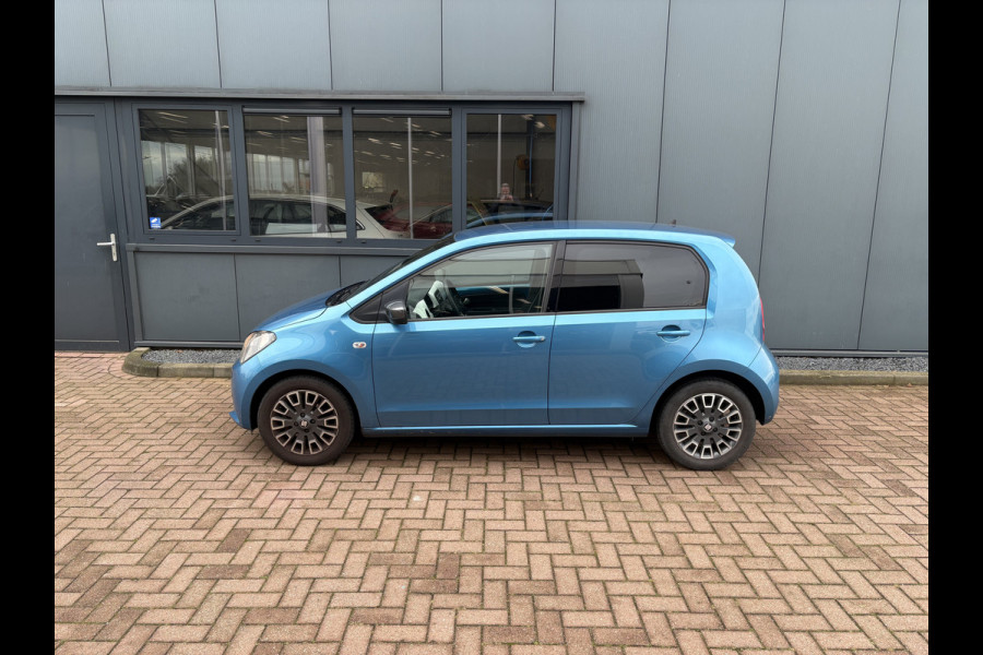 Seat Mii 1.0 Style Intense 5-drs. CRUISE/MEDIA/PDC/BEATS/WINTERPACK/15INCH