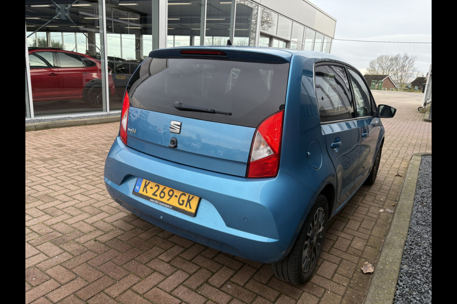 Seat Mii 1.0 Style Intense 5-drs. CRUISE/MEDIA/PDC/BEATS/WINTERPACK/15INCH