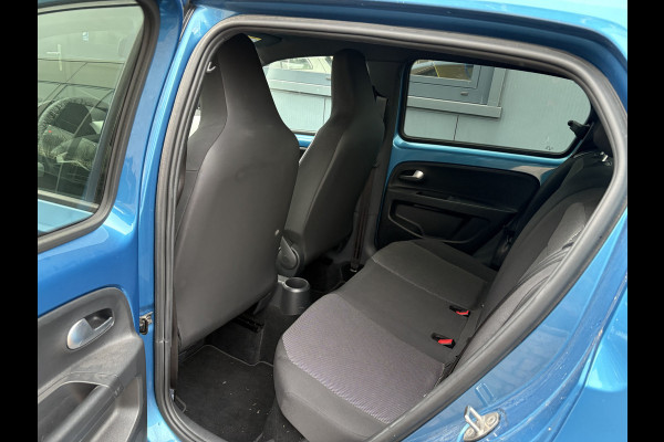 Seat Mii 1.0 Style Intense 5-drs. CRUISE/MEDIA/PDC/BEATS/WINTERPACK/15INCH