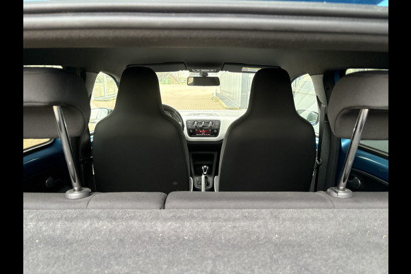 Seat Mii 1.0 Style Intense 5-drs. CRUISE/MEDIA/PDC/BEATS/WINTERPACK/15INCH