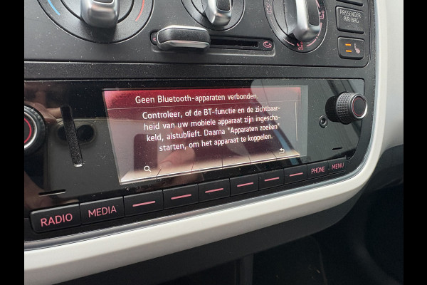 Seat Mii 1.0 Style Intense 5-drs. CRUISE/MEDIA/PDC/BEATS/WINTERPACK/15INCH