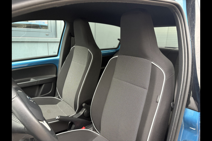 Seat Mii 1.0 Style Intense 5-drs. CRUISE/MEDIA/PDC/BEATS/WINTERPACK/15INCH