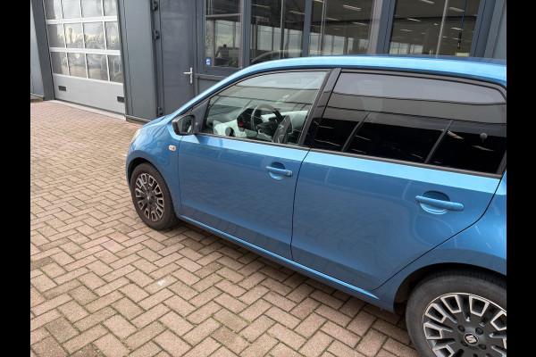 Seat Mii 1.0 Style Intense 5-drs. CRUISE/MEDIA/PDC/BEATS/WINTERPACK/15INCH