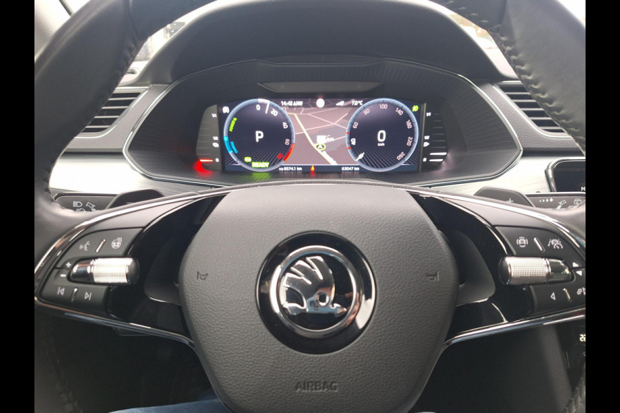 Škoda Superb Combi 1.4 TSI 218pk iV Business Edition | Trekhaak 1600kg wegklapbaar | Achterbank verwarming | Full LED | occasion