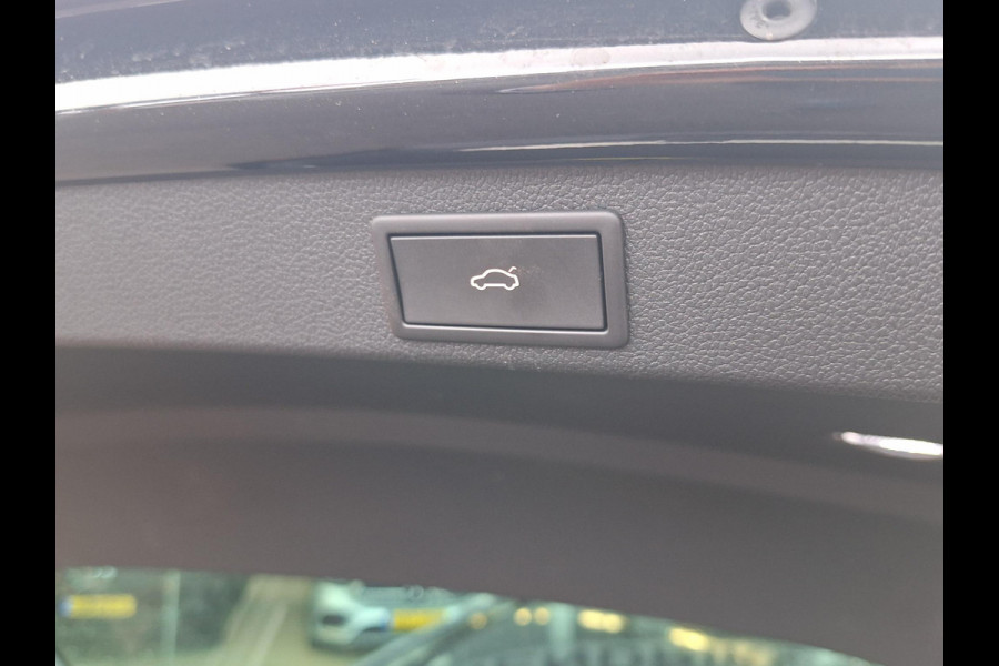 Škoda Superb Combi 1.4 TSI 218pk iV Business Edition | Trekhaak 1600kg wegklapbaar | Achterbank verwarming | Full LED | occasion