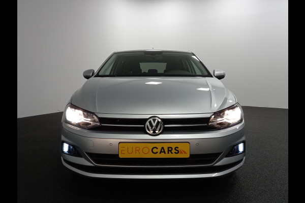 Volkswagen Polo 1.0 TSI DSG Comfortline Navigatie Climate Control Parkeer Sensoren DAB Extra Getint Glas Lichtmetalen velgen