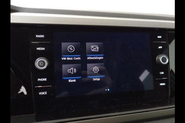 Volkswagen Polo 1.0 TSI DSG Comfortline Navigatie Climate Control Parkeer Sensoren DAB Extra Getint Glas Lichtmetalen velgen