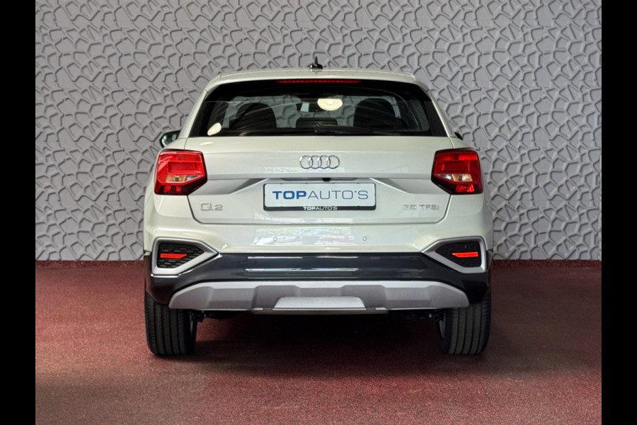 Audi Q2 35 TFSI 1.5 11/2024 ✅NIEUW MODEL✅ S EDITION 150PK VIR.COCKPIT 18''LMV TOUCHSCREEN CARPLAY NAVI CAMERA LED STOELVERW. PDC 11/2024 "Audi rijden begint bij Topautos.nl – 20 Audi topmodellen direct op voorraad!"