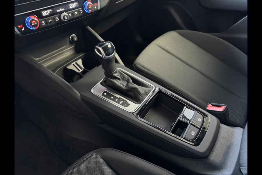 Audi Q2 35 TFSI 1.5 11/2024 ✅NIEUW MODEL✅ S EDITION 150PK VIR.COCKPIT 18''LMV TOUCHSCREEN CARPLAY NAVI CAMERA LED STOELVERW. PDC 11/2024 "Audi rijden begint bij Topautos.nl – 20 Audi topmodellen direct op voorraad!"