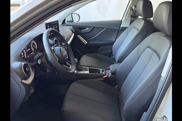 Audi Q2 35 TFSI 1.5 11/2024 ✅NIEUW MODEL✅ S EDITION 150PK VIR.COCKPIT 18''LMV TOUCHSCREEN CARPLAY NAVI CAMERA LED STOELVERW. PDC 11/2024 "Audi rijden begint bij Topautos.nl – 20 Audi topmodellen direct op voorraad!"