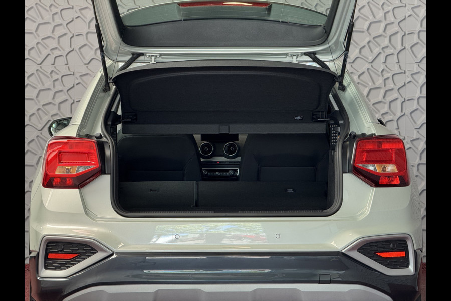 Audi Q2 35 TFSI 1.5 11/2024 ✅NIEUW MODEL✅ S EDITION 150PK VIR.COCKPIT 18''LMV TOUCHSCREEN CARPLAY NAVI CAMERA LED STOELVERW. PDC 11/2024 "Audi rijden begint bij Topautos.nl – 20 Audi topmodellen direct op voorraad!"