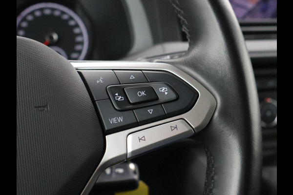 Volkswagen Transporter 2.0 TDI L2H1 HIGHLINE | LMV | TREKHAAK | APPLE CARPLAY | CAMERA | COMFORSTOELEN