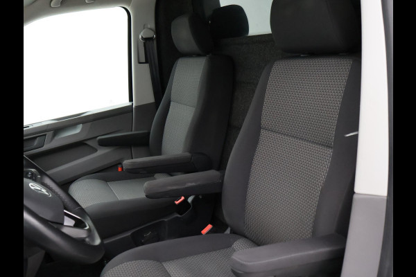 Volkswagen Transporter 2.0 TDI L2H1 HIGHLINE | LMV | TREKHAAK | APPLE CARPLAY | CAMERA | COMFORSTOELEN