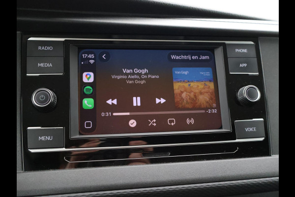 Volkswagen Transporter 2.0 TDI L2H1 HIGHLINE | LMV | TREKHAAK | APPLE CARPLAY | CAMERA | COMFORSTOELEN