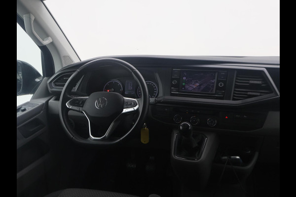Volkswagen Transporter 2.0 TDI L2H1 HIGHLINE | LMV | TREKHAAK | APPLE CARPLAY | CAMERA | COMFORSTOELEN