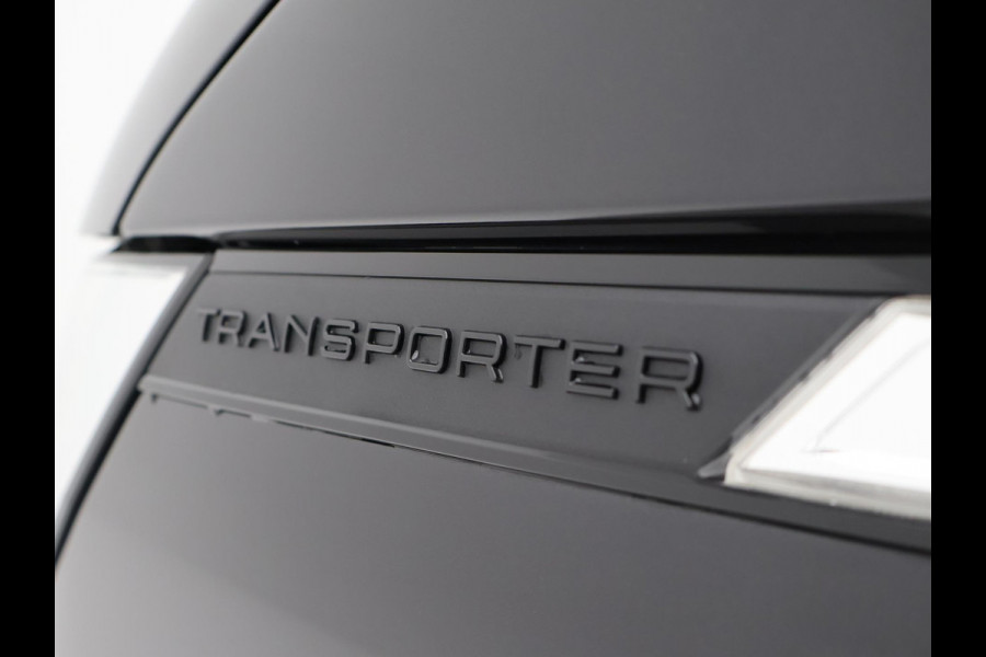 Volkswagen Transporter 2.0 TDI L2H1 HIGHLINE | LMV | TREKHAAK | APPLE CARPLAY | CAMERA | COMFORSTOELEN