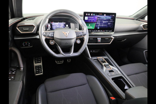 CUPRA Leon 1.5 TSI e-Hybrid Business 204 pk Automaat (DSG) | Navigatie | Parkeersensoren (Park assist) | Achteruitrijcamera | Stoelverwarming | Adaptieve cruise control |