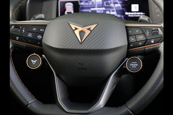 CUPRA Leon 1.5 TSI e-Hybrid Business 204 pk Automaat (DSG) | Navigatie | Parkeersensoren (Park assist) | Achteruitrijcamera | Stoelverwarming | Adaptieve cruise control |
