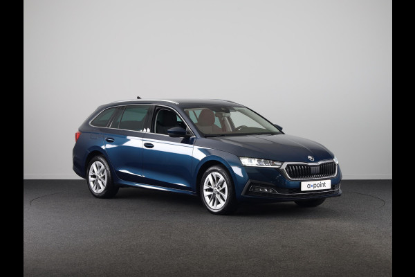 Škoda Octavia Combi 1.0 e-TSI Business Edition Plus 110 pk Automaat (DSG) | Verlengde garantie | Navigatie | Parkeersensoren | Adaptieve cruise control | Stoelverwarming |