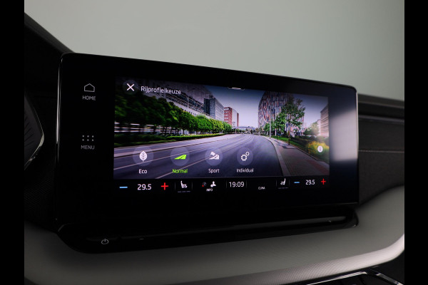 Škoda Octavia Combi 1.0 e-TSI Business Edition Plus 110 pk Automaat (DSG) | Verlengde garantie | Navigatie | Parkeersensoren | Adaptieve cruise control | Stoelverwarming |