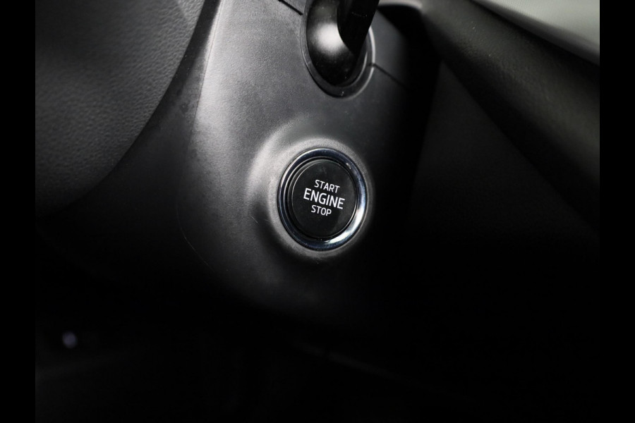 Škoda Octavia Combi 1.0 e-TSI Business Edition Plus 110 pk Automaat (DSG) | Verlengde garantie | Navigatie | Parkeersensoren | Adaptieve cruise control | Stoelverwarming |