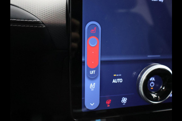 Ford Mustang Mach-E 75kWh LUCID RED + STUURVERW. / ADAPTIVE CRUISE / CARPLAY