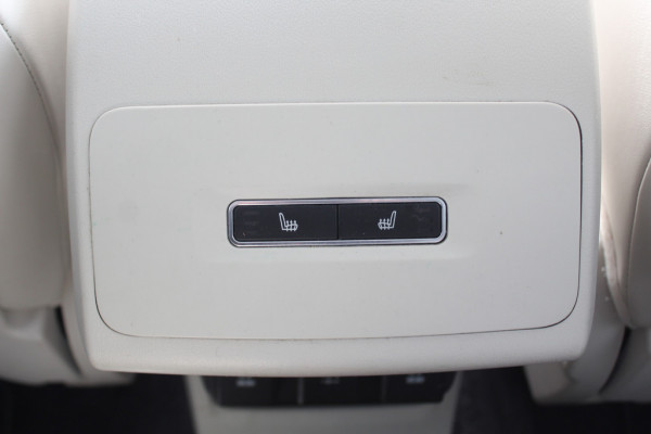 Jaguar I-PACE EV400 HSE 90 kWh / Full option / Panoramadak / 360Camera / Schaalstoelen / Head-up / Luchtvering / Leder / Meridian / Stuurverwarming