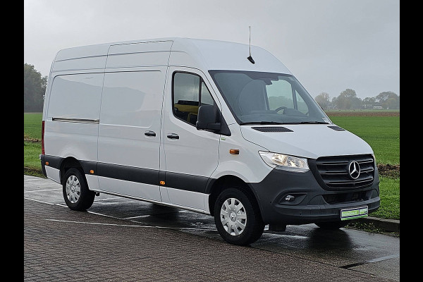 Mercedes-Benz Sprinter 317 1.9 CDI L2H2 RWD Navi Mbux RWD 360 Gr.-Camera Airco Euro6 170 PK!