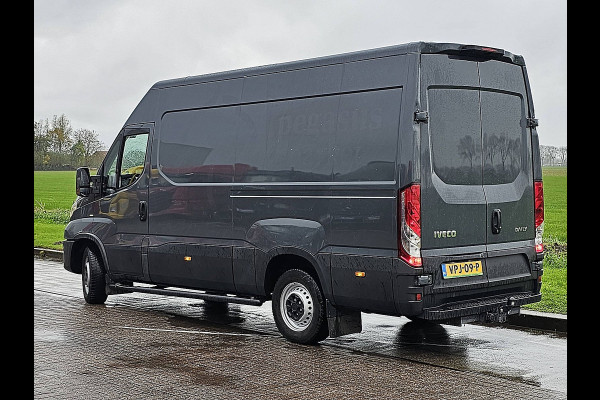Iveco Daily 35S14V 2.3 L2H2 LAADLIFT in laadruimte EURO6 trekhaak 3500 kg