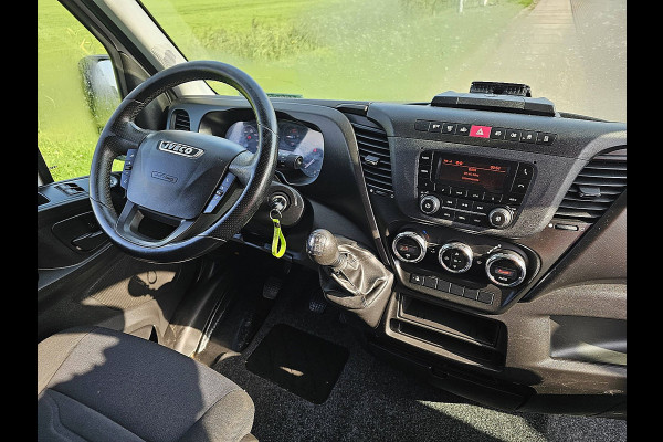 Iveco Daily 35S14 L2H2 Imperiaal Euro6 3.5T-Trekhaak!