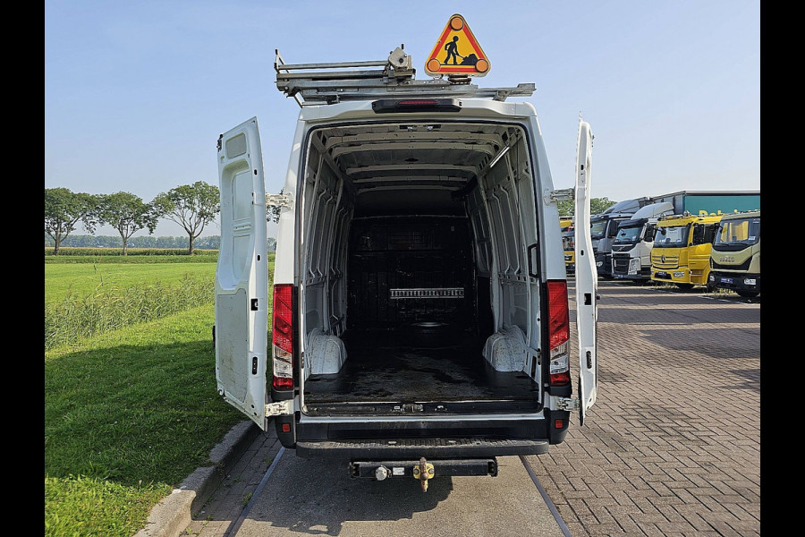 Iveco Daily 35S14 L2H2 Imperiaal Euro6 3.5T-Trekhaak!