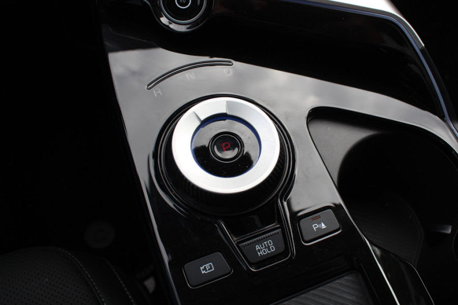 Kia Ev6 Plus 77.4 kWh / SOH 96% / Trekhaak / Camera / Keyless / ACC / Leder / Navigatie / 19'' / Stoelventilatie / Dodehoek / DAB / Warmtepomp / Premium audio