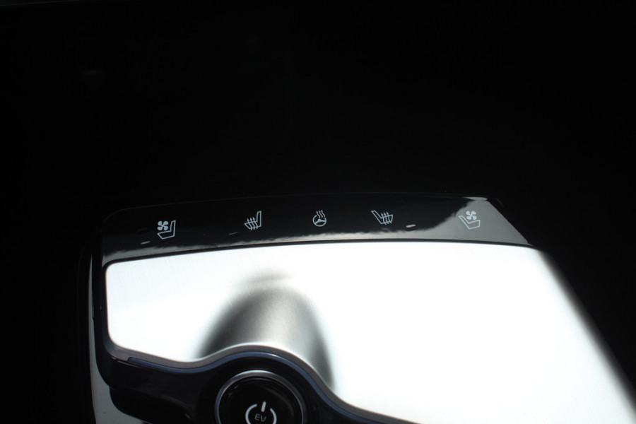 Kia Ev6 Plus 77.4 kWh / SOH 96% / Trekhaak / Camera / Keyless / ACC / Leder / Navigatie / 19'' / Stoelventilatie / Dodehoek / DAB / Warmtepomp / Premium audio