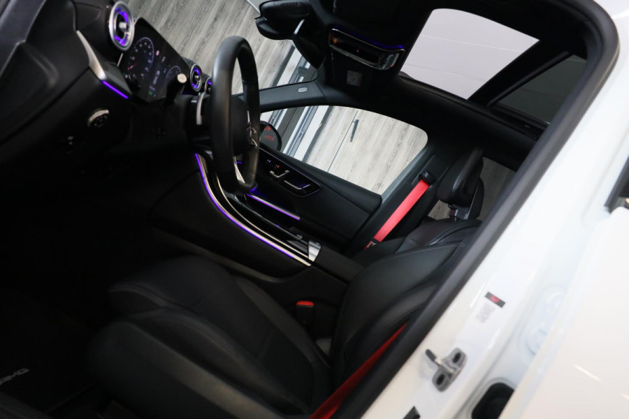Mercedes-Benz GLC 300e 4MATIC AMG 63 Look / Massage / Head Up / Memory / Open Pano / 360 Camera / Acc / Trekhaak / Led / 20