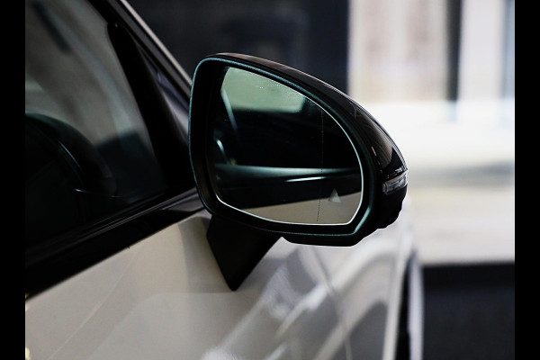 Mercedes-Benz GLC 300e 4MATIC AMG 63 Look / Massage / Head Up / Memory / Open Pano / 360 Camera / Acc / Trekhaak / Led / 20