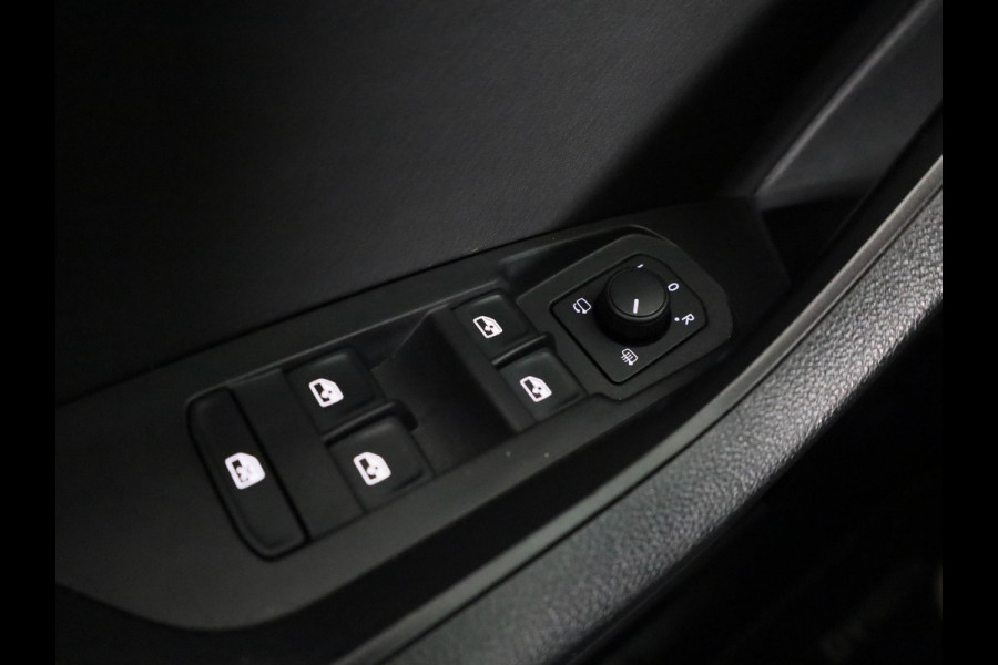 Škoda Kodiaq 1.5 TSI Limited Business Edition 150 pk Automaat (DSG) | Navigatie | Canton Soundsystem | Achteruitrijcamera | Keyless | LED koplampen | Elektr. achterklep |