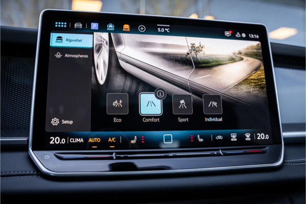 Volkswagen Tayron 1.5 eTSI Life Edition 7p. ** 20inch ** Panodak ** Trekhaak