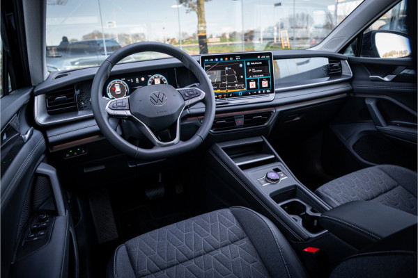 Volkswagen Tayron 1.5 eTSI Life Edition 7p. ** 20inch ** Panodak ** Trekhaak