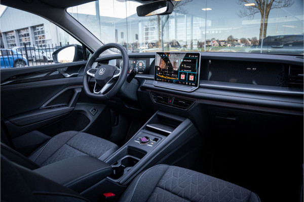 Volkswagen Tayron 1.5 eTSI Life Edition 7p. ** 20inch ** Panodak ** Trekhaak