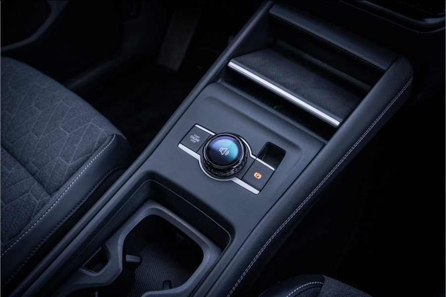 Volkswagen Tayron 1.5 eTSI Life Edition 7p. ** 20inch ** Panodak ** Trekhaak