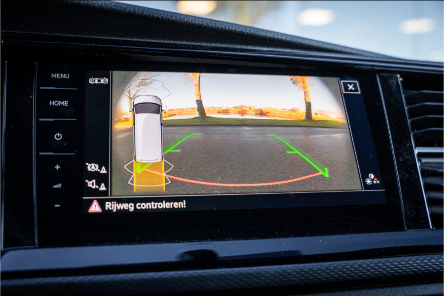 Volkswagen Transporter 2.0 TDI L2H1 30 DC Bulli 150pk Automaat ** Leder ** JB Edition **