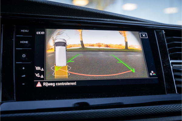 Volkswagen Transporter 2.0 TDI L2H1 30 DC Bulli 150pk Automaat ** Leder ** JB Edition **