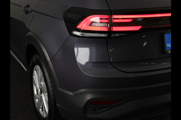 Volkswagen Taigo 1.0 TSI Life 110 pk Automaat (DSG) | Verlengde garantie | Navigatie | Parkeersensoren | Achteruitrijcamera | Stoelverwarming |