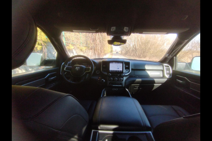 Dodge Ram 2500 6,4 V8 4x4 Crew Cab LPG onderbouw