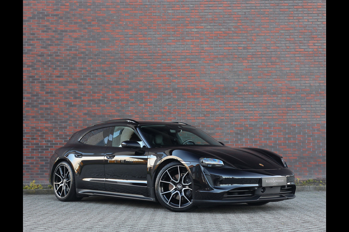 Porsche Taycan Sport Turismo | Performance accu - Sport Chrono - Pano