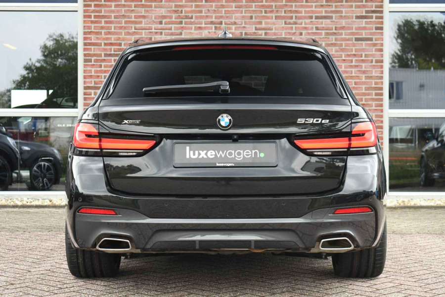 BMW 5 Serie Touring 530e xDrive M-Sport Pano ACC H/K HUD 19inch